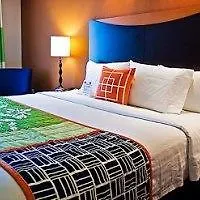 Fairfield Inn & Suites By Marriott Tampa East